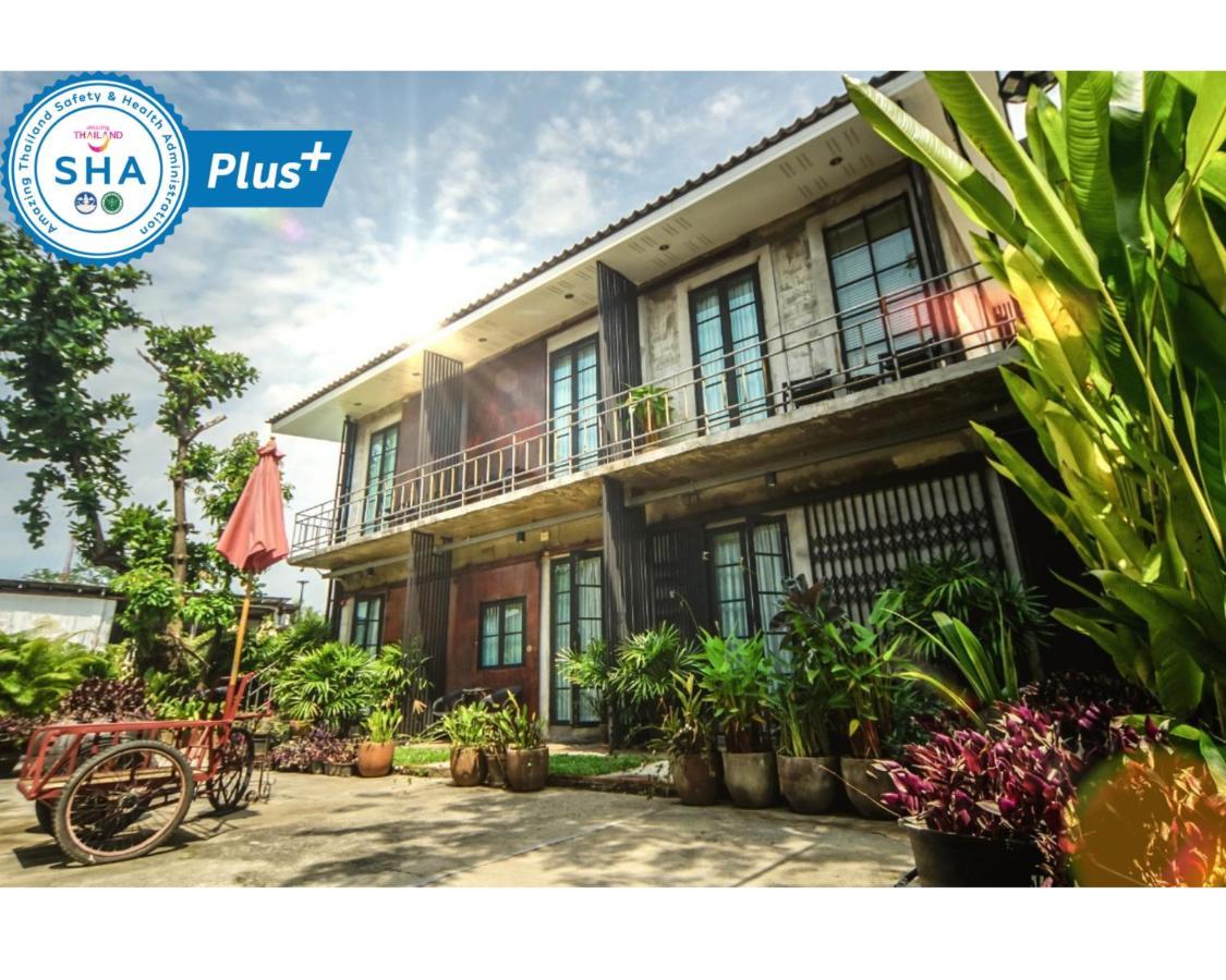 The Warehouse Chiang Mai Hotel Екстериор снимка