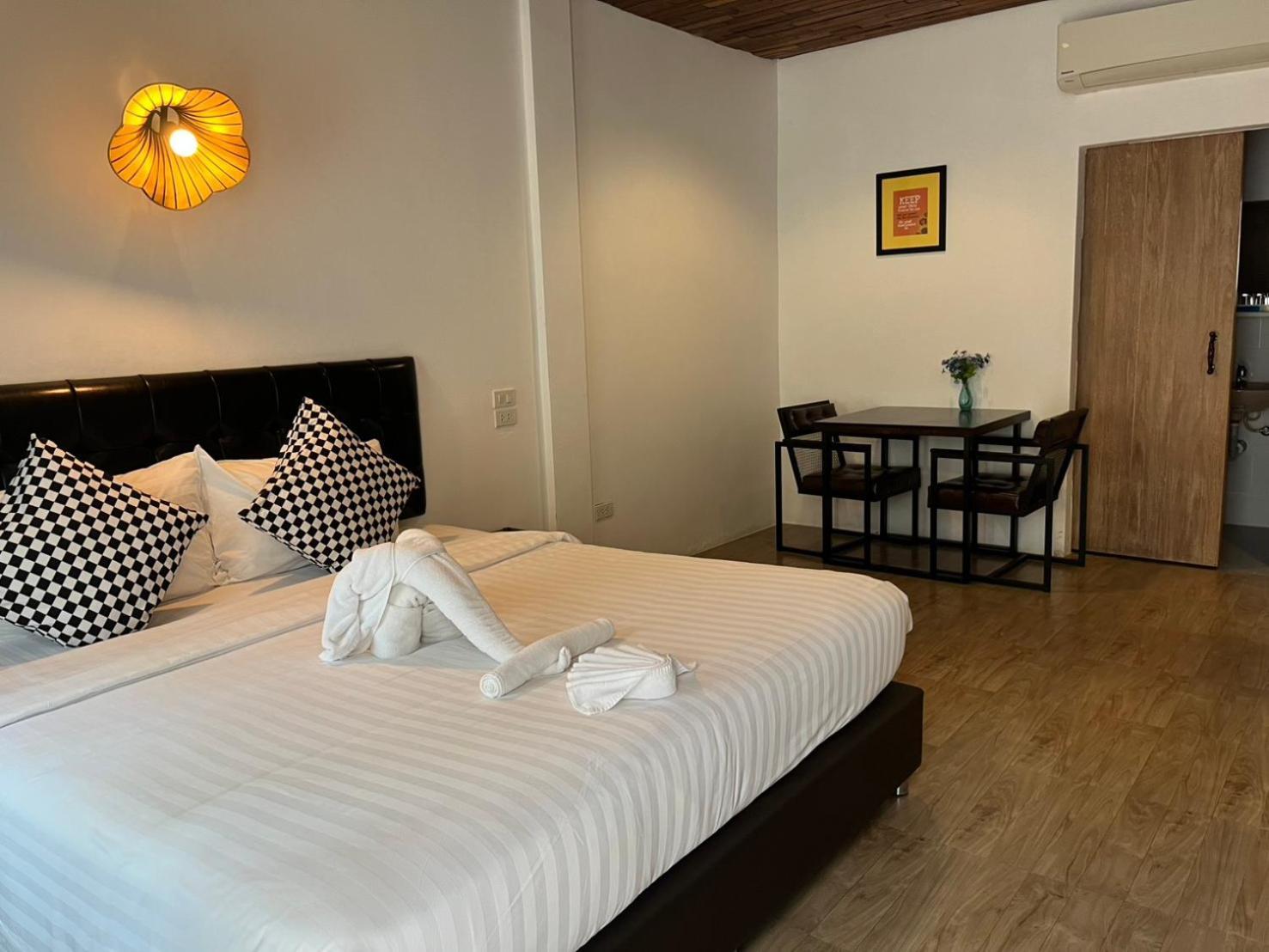 The Warehouse Chiang Mai Hotel Екстериор снимка