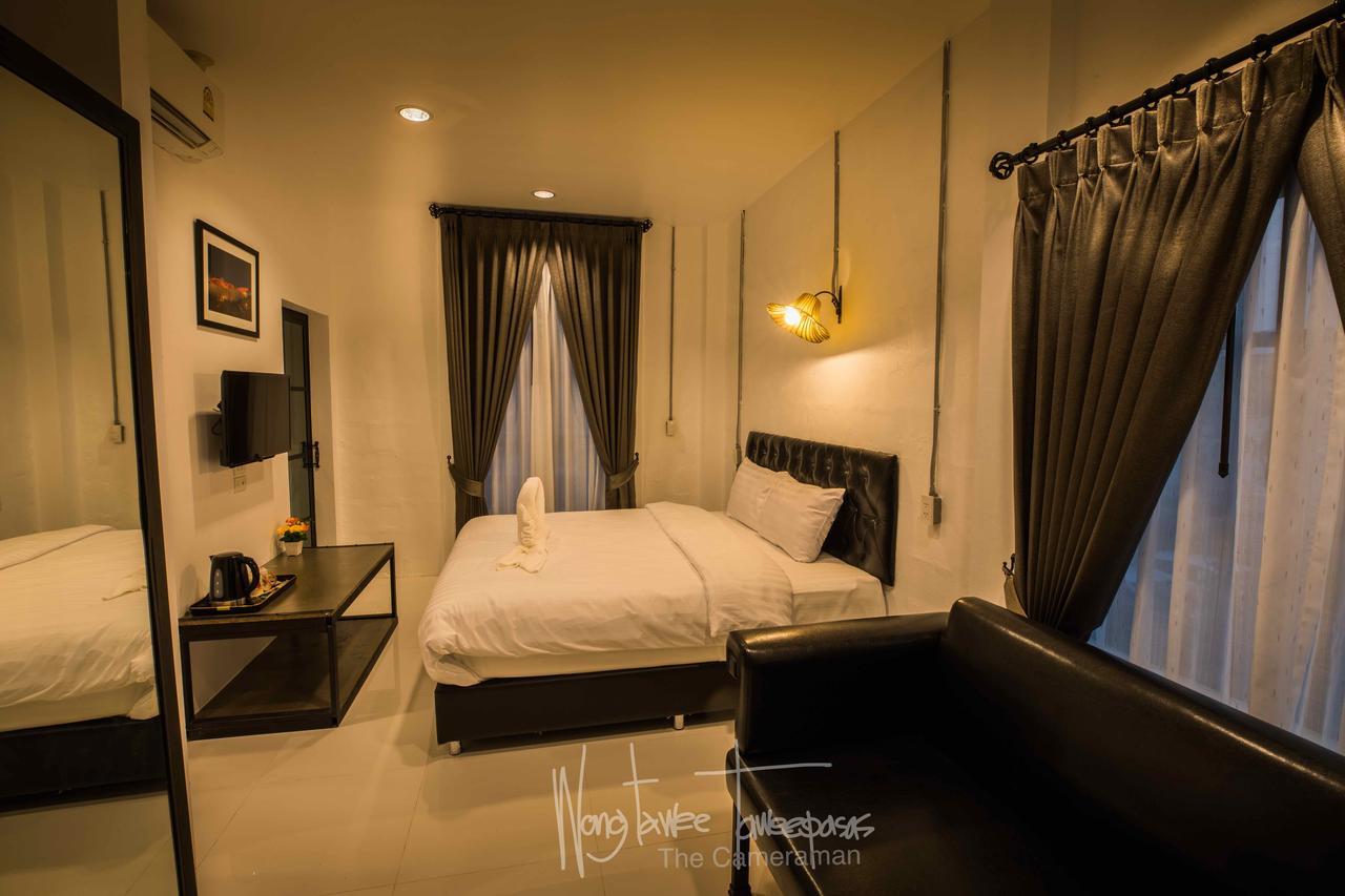 The Warehouse Chiang Mai Hotel Екстериор снимка